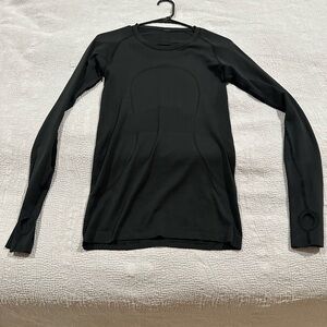 Lululemon swiftly tech long sleeve